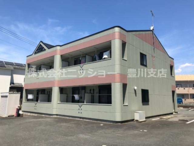 建物外観　外観写真（昼）