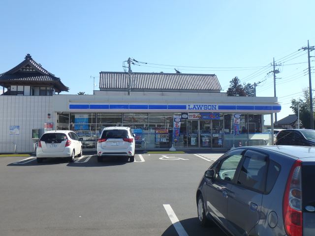 コンビニ　ローソン（コンビニ）まで690m