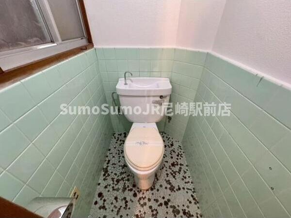 トイレ　ゆったりとした空間のトイレです