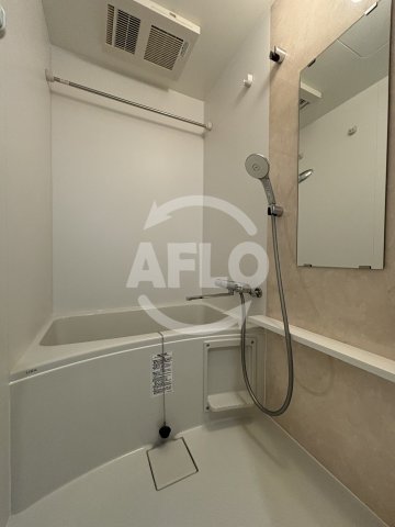 バス・シャワールーム　エスリードレジデンス梅田グランゲート　風呂