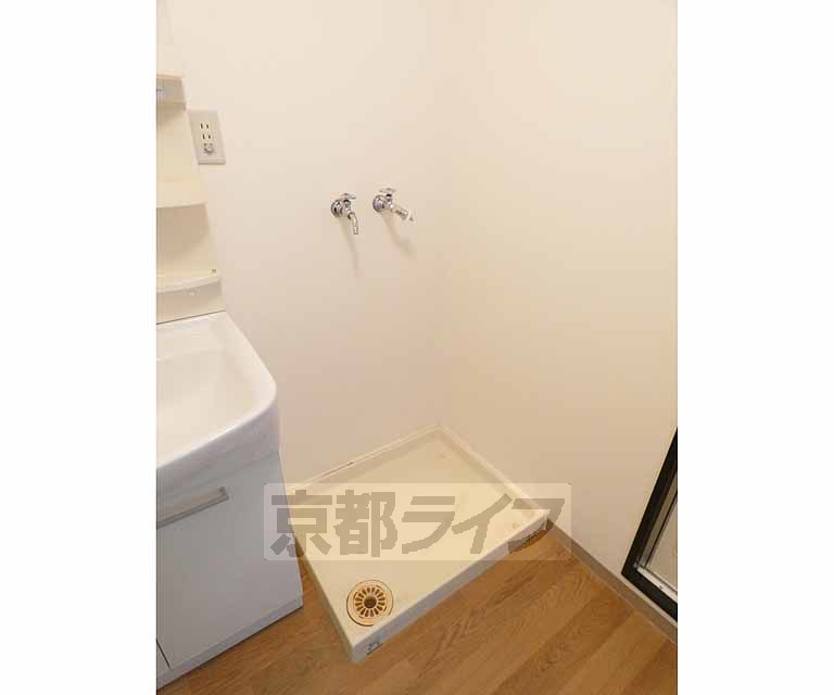 その他設備　脱衣所スペースに洗濯機設置可能です。