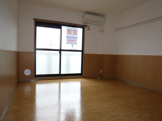 居室・リビング　洋室