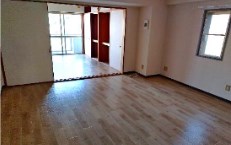 居室・リビング　別号室写真使用