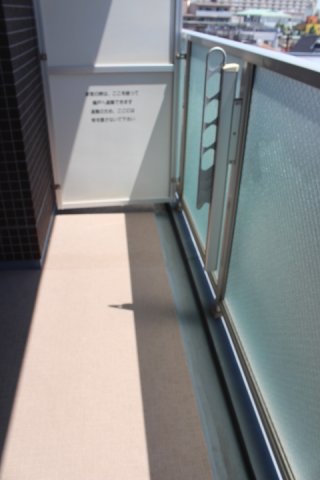 バルコニー　落ち着いた時間を過ごせるバルコニーです