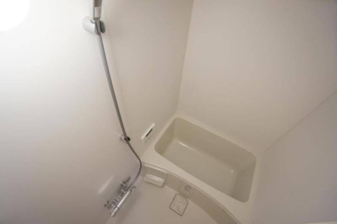 バス・シャワールーム　浴室
