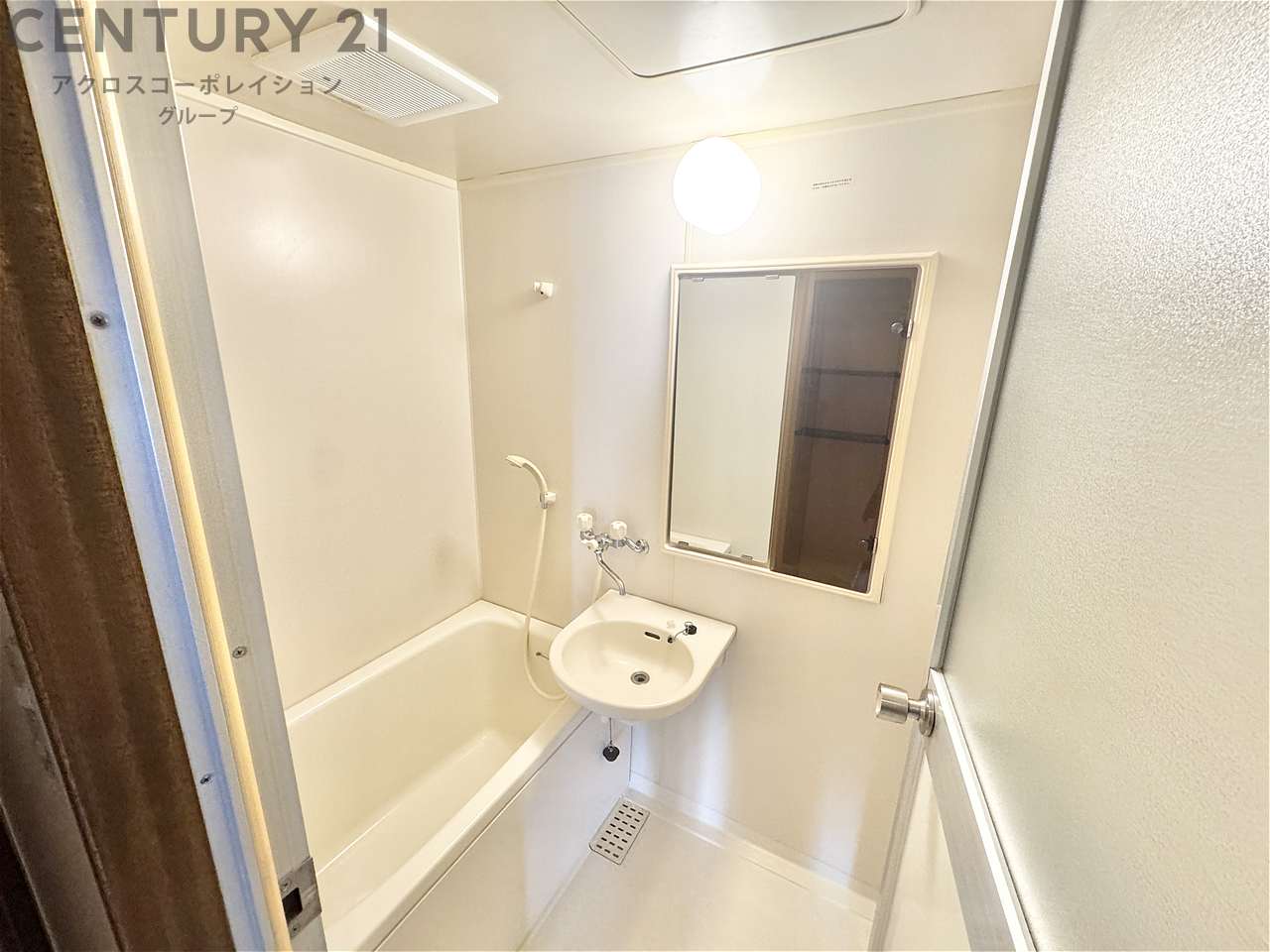 バス・シャワールーム　きれいなお風呂です