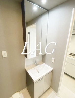 洗面設備　洗面台です。