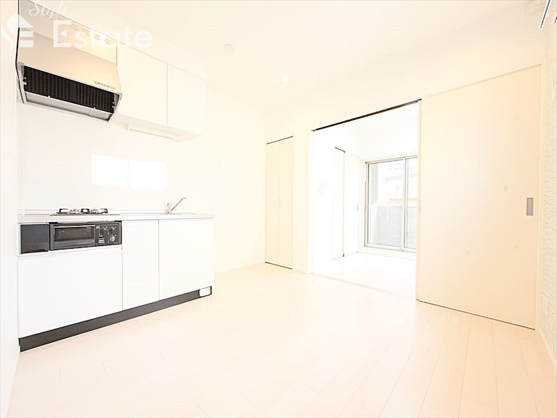 居室・リビング　内装