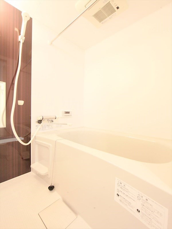 バス・シャワールーム　バスルーム
