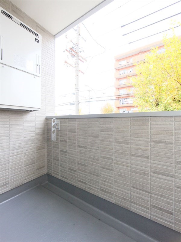 バルコニー　バルコニー