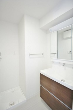 その他設備　室内洗濯置場！