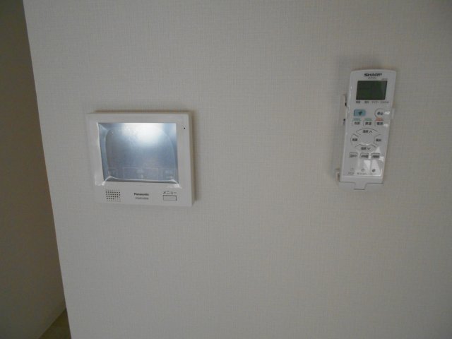 セキュリティ　モニター付きインターホンで防犯面も安心です！