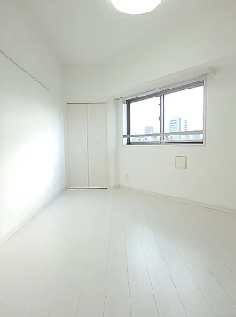 居室・リビング　☆明るい洋室☆