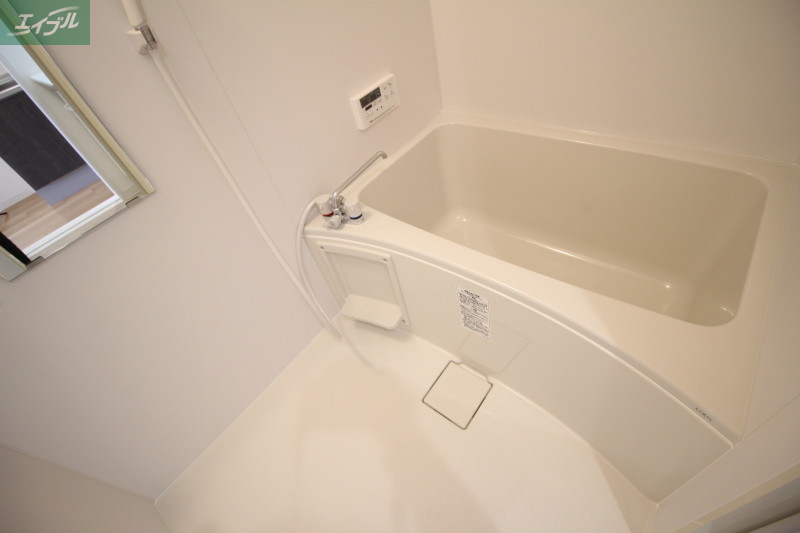 バス・シャワールーム　同タイプ