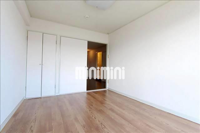 居室・リビング　綺麗な内装のお部屋です