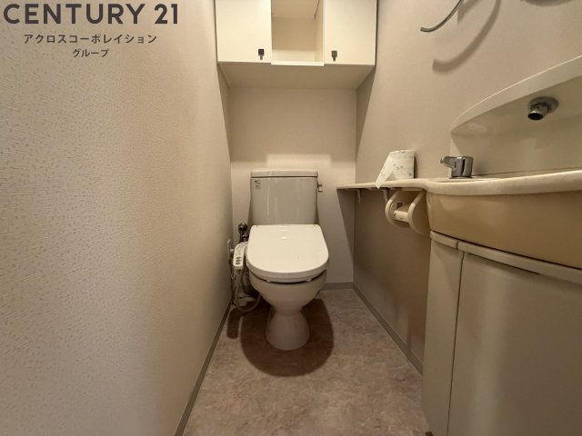 トイレ　コンパクトで使いやすいトイレです