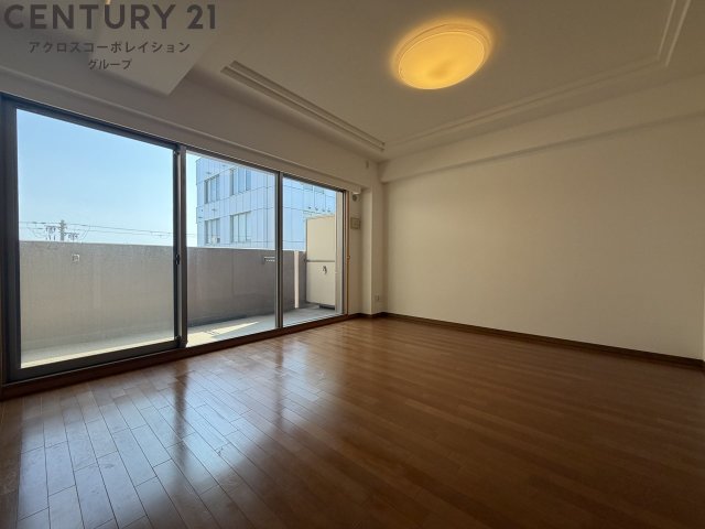 居室・リビング　ゆったり過ごせる居間です