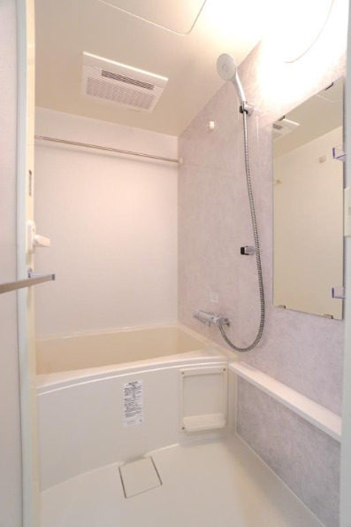 バス・シャワールーム　※別部屋の参考写真です。