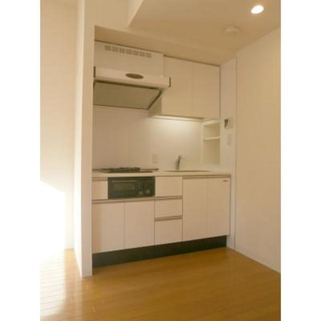 キッチン　※写真は同タイプ住戸です。