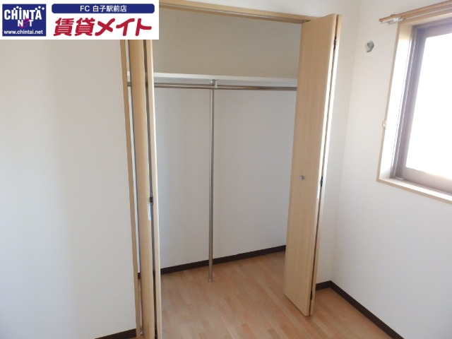 収納　同物件別室画像