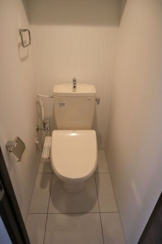 トイレ　シャワートイレ