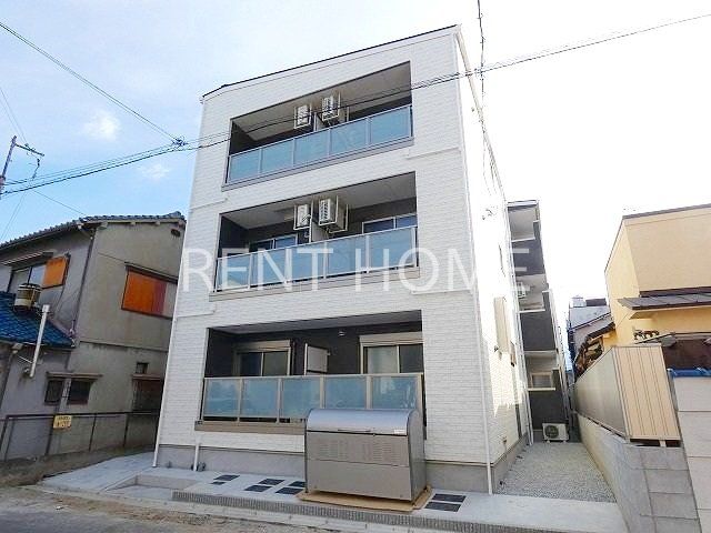 建物外観　2020年11月築