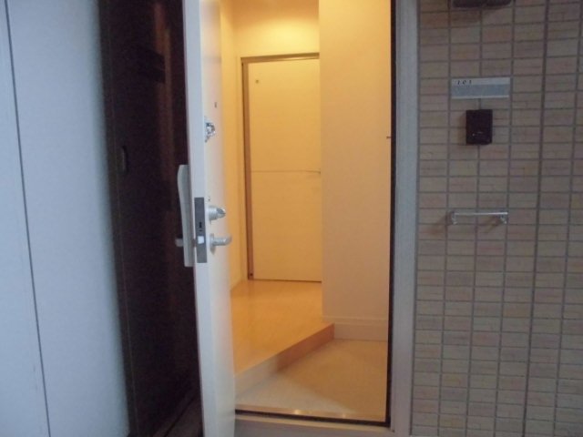 玄関　他部屋参考写真