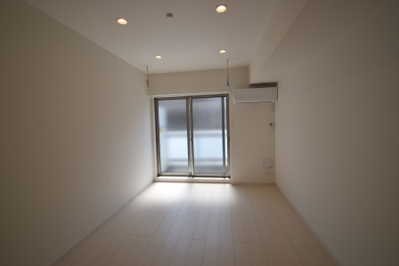 居室・リビング　ゆったり過ごせる居間です