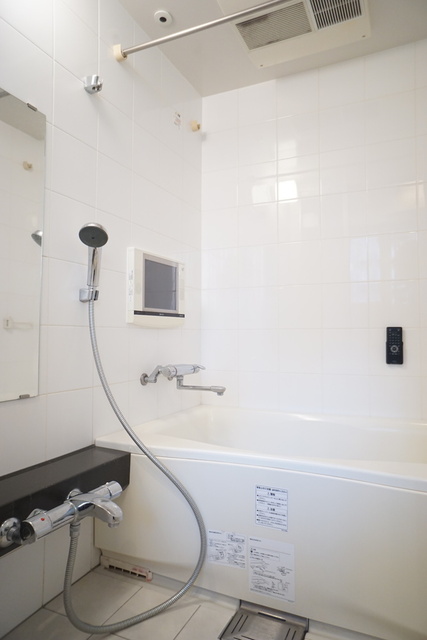 バス・シャワールーム　浴室