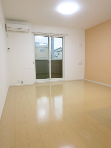 居室・リビング　内装です