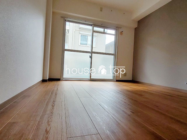 その他部屋・スペース　6帖のお部屋は寝室に最適