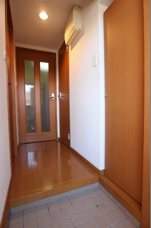 玄関　シューズボックス付