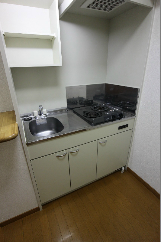 キッチン　小テーブル付