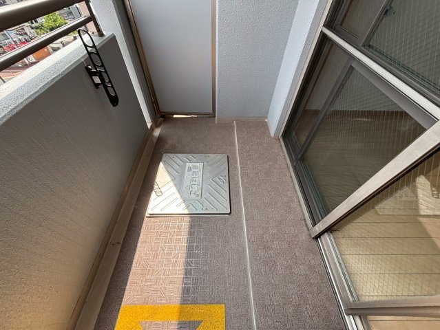 バルコニー　※別部屋の参考写真となります※現況優先※