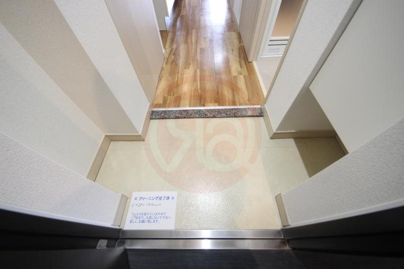 玄関　シンプルで使いやすい玄関です