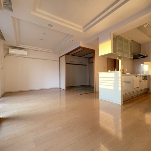 居室・リビング　同仕様タイプです