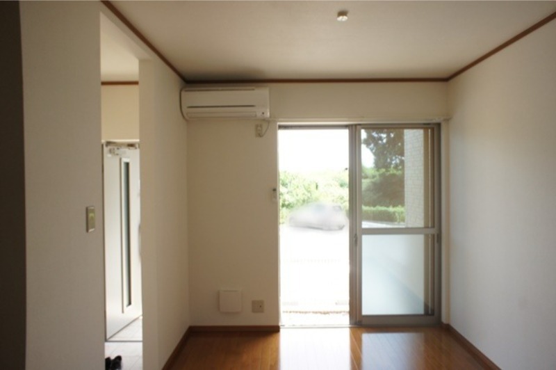 居室・リビング　図面と現状に相違がある場合には現状を優先