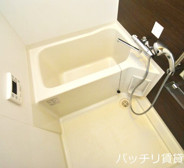 バス・シャワールーム　同型イメージの為、現状を優先致します