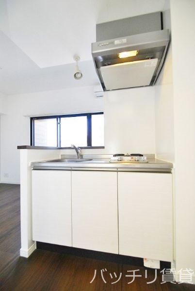 キッチン　同型イメージの為、現状を優先致します