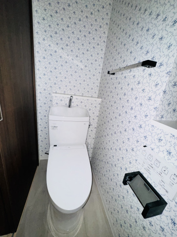 トイレ　写真は別のお部屋です。※現況を優先します