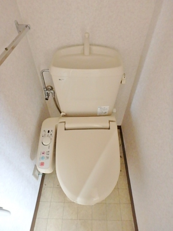 トイレ　図面と現状に相違がある場合には現状を優先