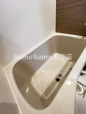 バス・シャワールーム　お風呂で日々の疲れを落としましょう