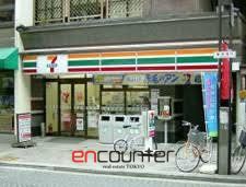 コンビニ　セブンイレブン港区麻布十番1丁目店（コンビニ）まで370m