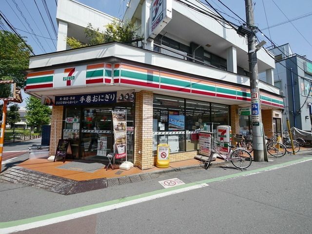 コンビニ　セブンイレブン航空公園駅西口店（コンビニ）まで296m