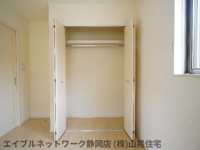 収納　十分な収納スペースがあります