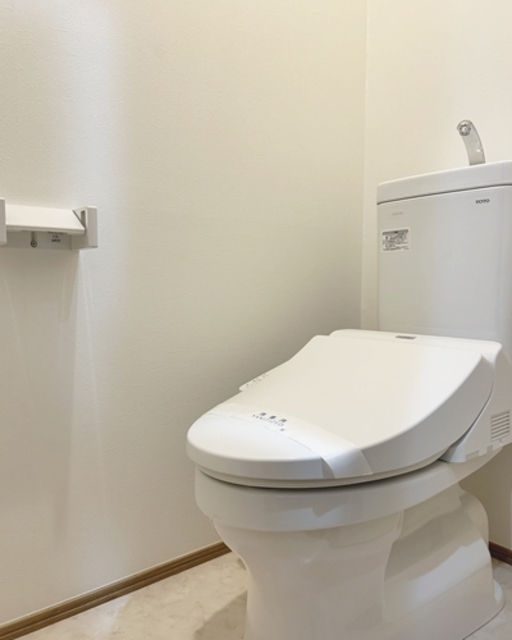 トイレ　参考画像　同建物同タイプ