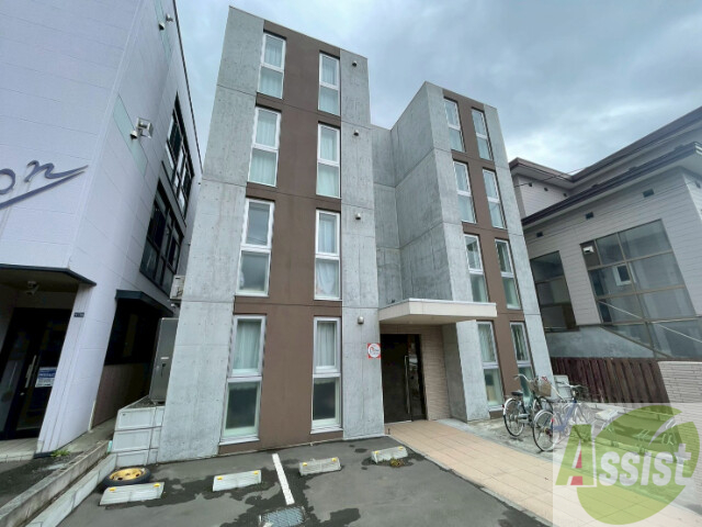 建物外観　札幌市東区北３２条東「ＣＡＳＡ　ＰＲＥＭＩＡＴＡ新道東」