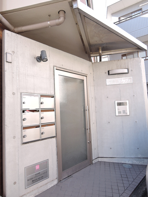 エントランス　建物入口