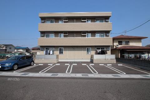 建物外観　外観写真（昼）