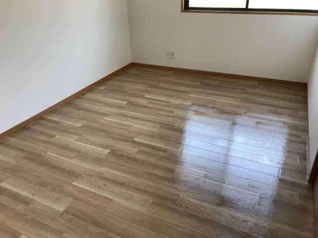 居室・リビング　同じ間取りの別部屋の写真です